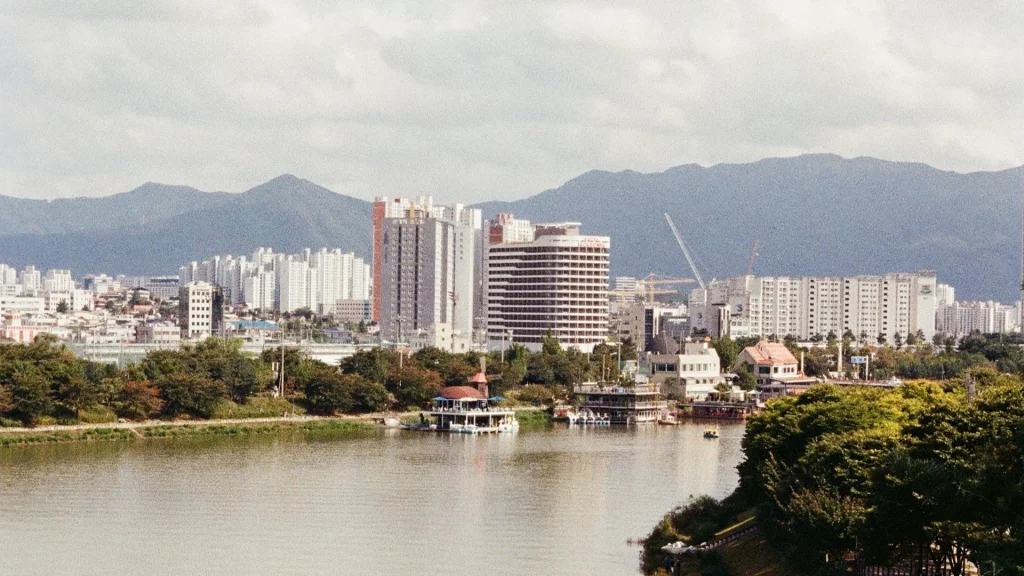 kobi education-kota termurah di korea selatan-gambar kota chuncheon