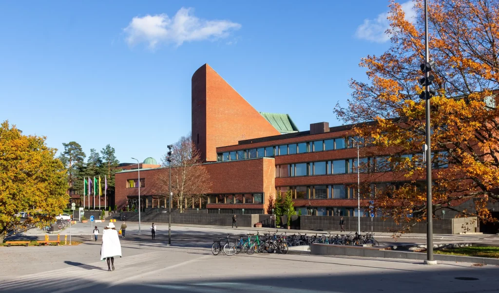 kobi education-beasiswa erasmus mundus-gambar aalto university