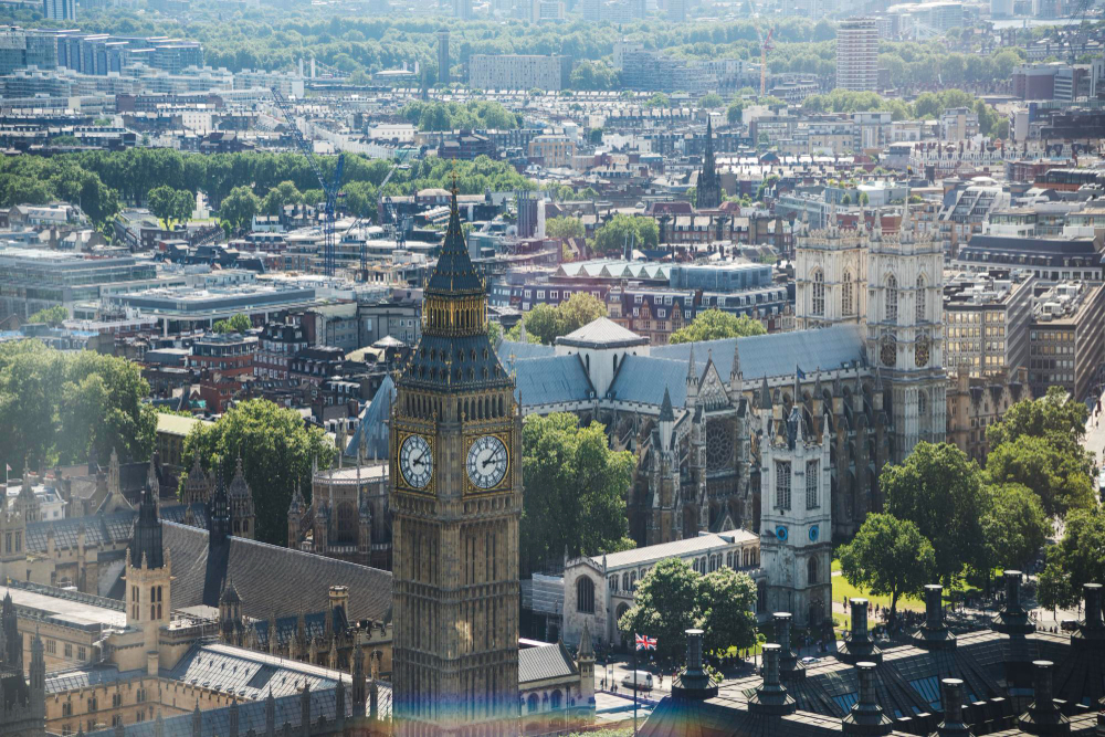 kobi education-jurusan di universitas edinburgh-gambar tampilan kota di negara inggris raya