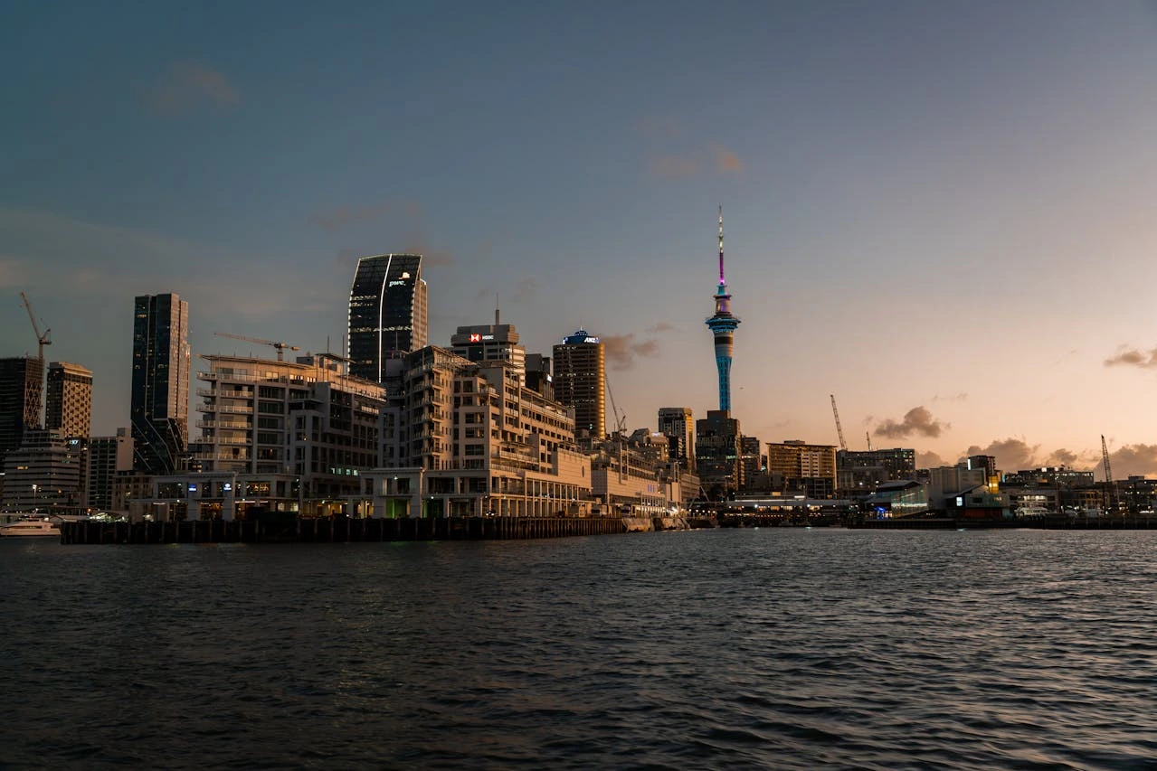 kobi education-jurusan beasiswa manaaki-gambar penampilan kota auckland di pagi hari