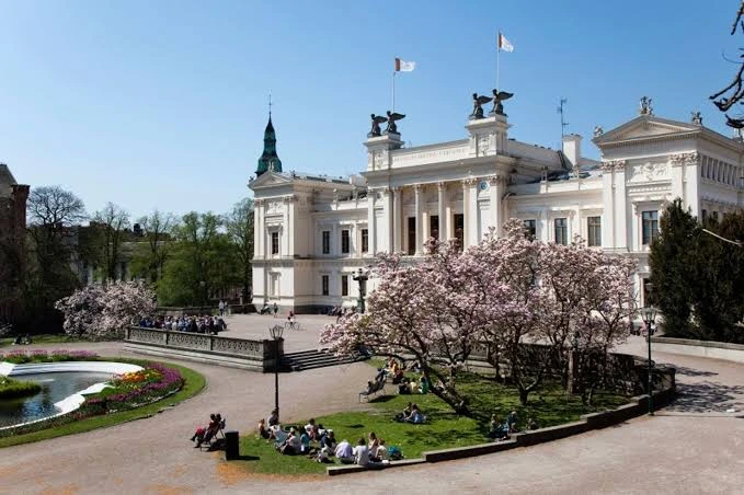 kobi education-kuliah di eropa tanpa toefl atau ielts-gambar universitas lund buat artikel rekomendasi universitas di eropa