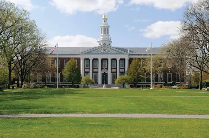 kobi education-daftar universitas luar negeri yang meminta sat-gambar universitas harvard buat artikel daftar universitas yang punya sat