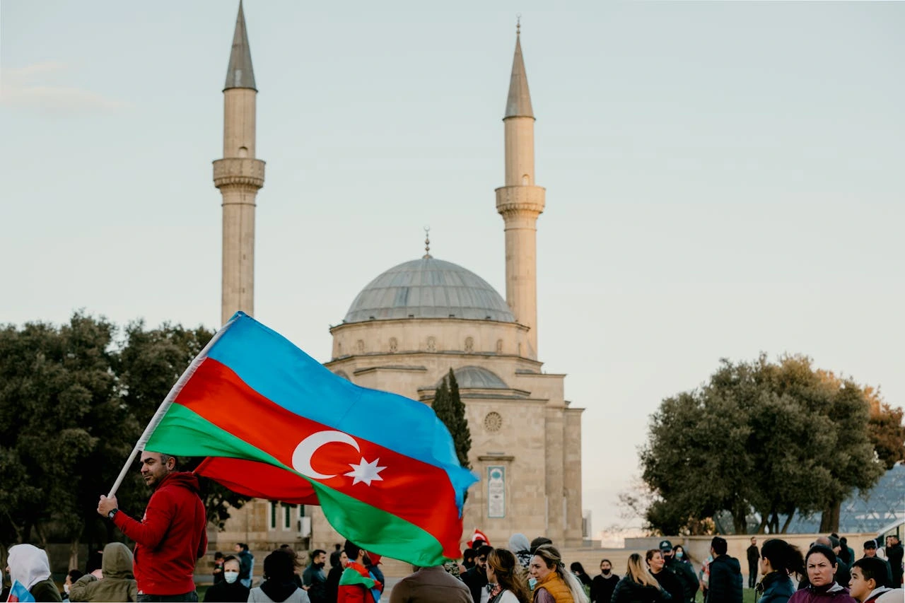 kobi education-beasiswa azerbaijan-gambar nuansa kota di negara azerbaijan