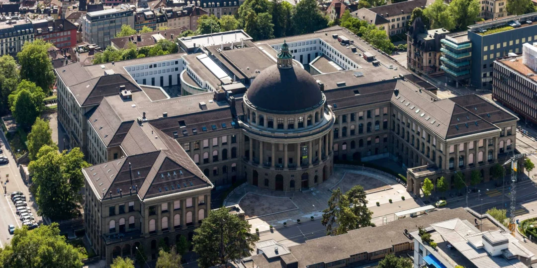 kobi education-kampus luar negeri dengan jurusan stem terbaik-gambar universitas zurich untuk artikel stem