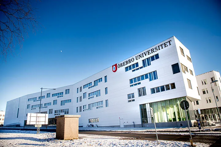 kobi education-universitas di swedia beserta jurusannya-gambar orebro university untuk artikel rekomendasi universitas top di swedia