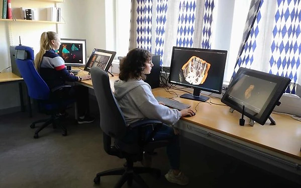 kobi education-penjelasan lengkap universitas uppsala-gambar laboratorium untuk artikel uppsala