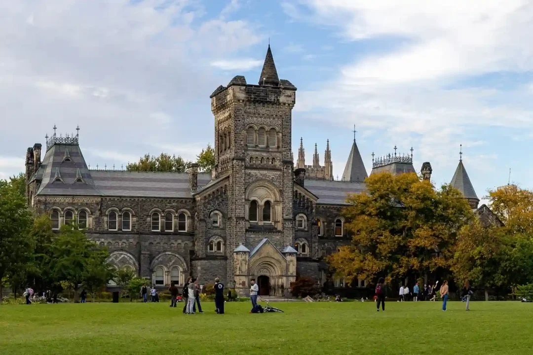 kobi education-bedah lengkap universitas toronto-gambar george toronto